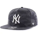 cappelli-piatta-blu-marino-snapback-camuflaje-dei-new-york-yankees-mlb-di-47-brand