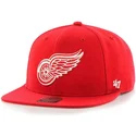 cappello-piatto-rosso-snapback-dei-detroit-red-wings-nhl-captain-di-47-brand