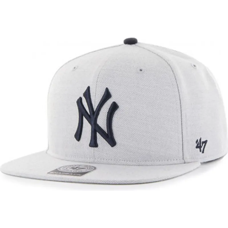 graue-snapback-kappe-new-york-yankees-mlb-boreland-captain-rf-von-47-brand