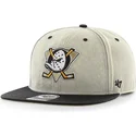cappellino-piatto-grigio-anaheim-ducks-nhl-captain-cement-di-47-brand