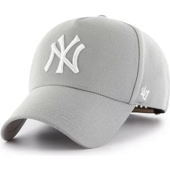 47 Brand Curved Brim New York Yankees MLB MVP Snapback Cap grau