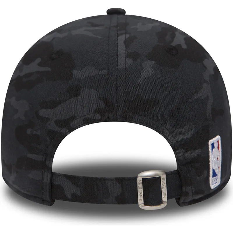 mutzen-gebogen-tarnung-verstellbares-band-negro-team-9forty-der-chicago-bulls-nba-von-new-era mutzen-gebogen-tarnung-verstellbares-band-negro-team-9forty-der-chicago-bulls-nba-von-new-era