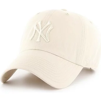 47 Brand Curved Brim Creme Logo New York Yankees MLB Clean Up Cap beige