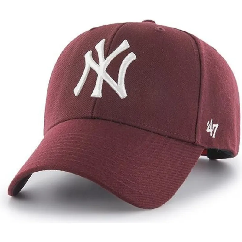 gebogene-weinrote-kappe-mit-weissem-logo-snapback-von-new-york-yankees-mlb-mvp-von-47-brand