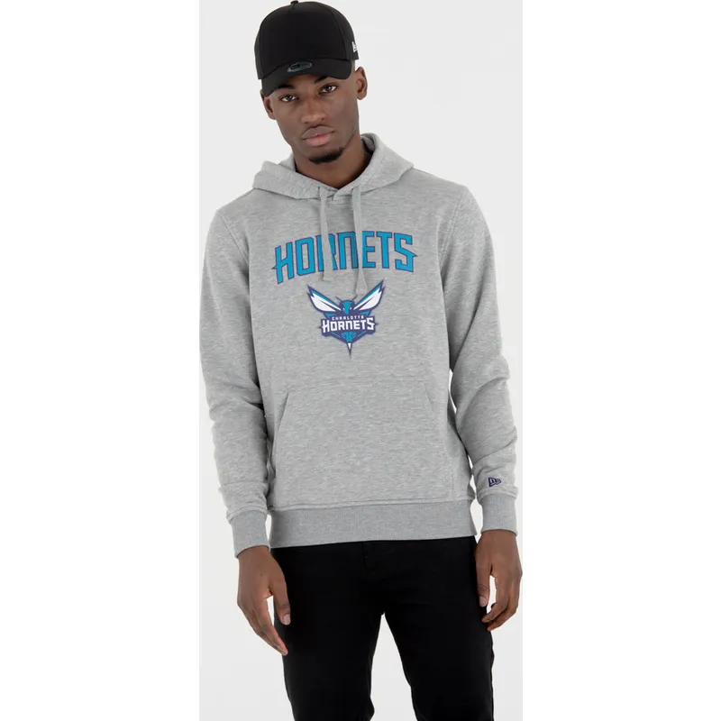 sweatshirt-mit-kapuze-grau-pullover-hoody-der-charlotte-hornets-nba-von-new-era sweatshirt-mit-kapuze-grau-pullover-hoody-der-charlotte-hornets-nba-von-new-era