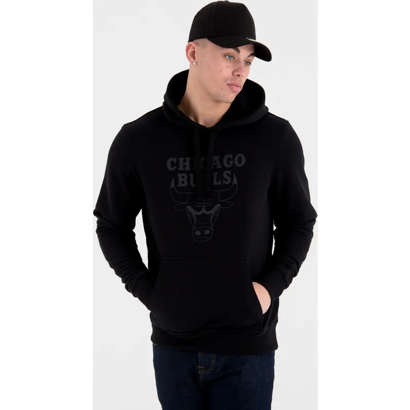 felpe-con-cappuccio-nero-pullover-hoody-dei-chicago-bulls-nba-di-new-era