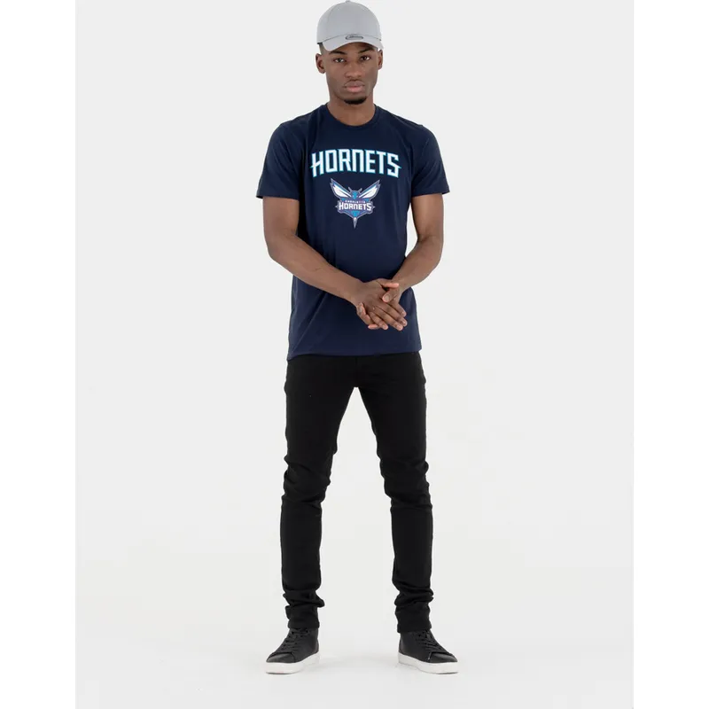 magliette-manica-corta-blu-marino-de-dei-charlotte-hornets-nba-di-new-era