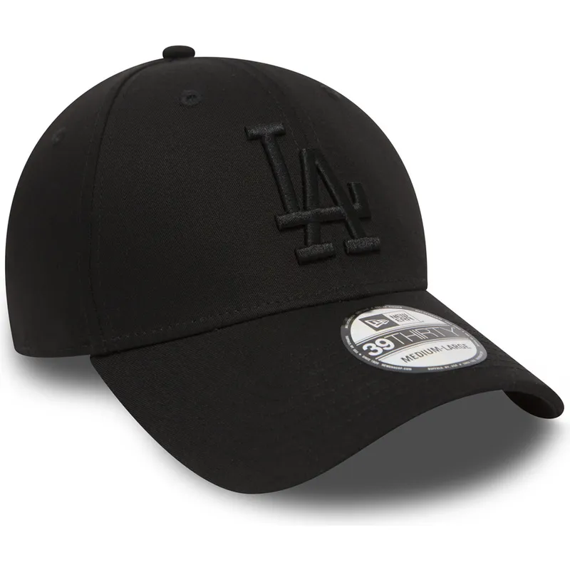 schwarze-gebogene-kappe-mit-schwarzem-logo-39thirty-essential-der-los-angeles-dodgers-mlb-von-new-era