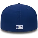 berretto-piatto-blu-chiuso-59fifty-essential-dei-new-york-yankees-mlb-di-new-era