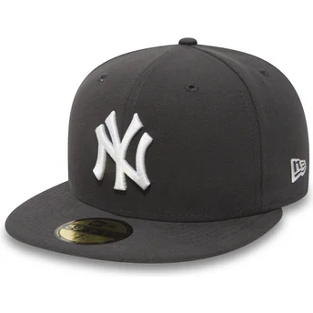 cappello-piatto-pietra-regolato-59fifty-essential-dei-new-york-yankees-mlb-di-new-era