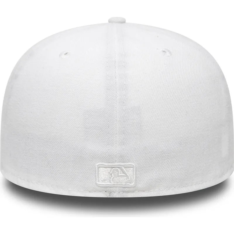 cappelli-piatta-bianco-regolato-59fifty-white-on-white-dei-new-york-yankees-mlb-di-new-era