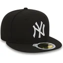 cappello-piatto-nero-aderente-per-bambino-59fifty-essential-dei-new-york-yankees-mlb-di-new-era