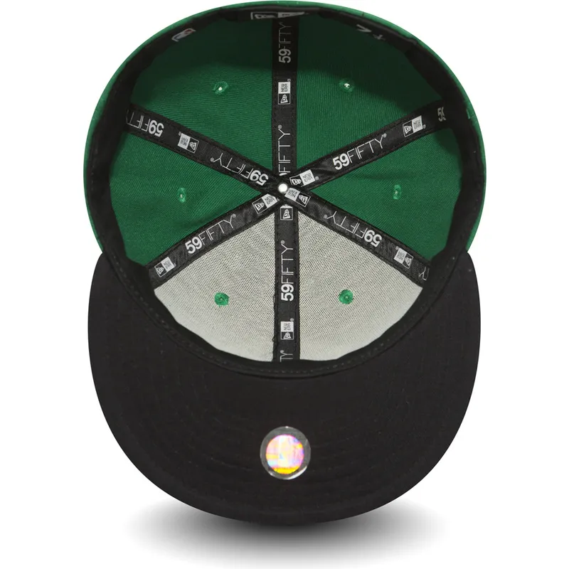 cappello-piatto-verde-chiuso-59fifty-essential-dei-boston-celtics-nba-di-new-era