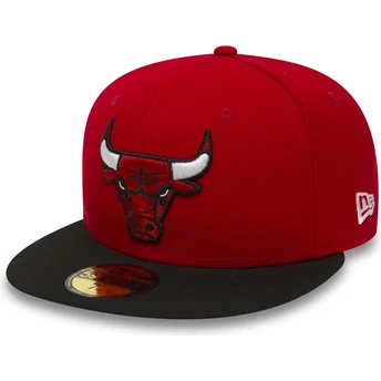 cappello-piatto-rosso-chiuso-59fifty-essential-dei-chicago-bulls-nba-di-new-era