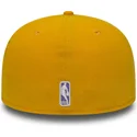 plaska-czapka-zolta-obcisla-59fifty-essential-los-angeles-lakers-nba-new-era