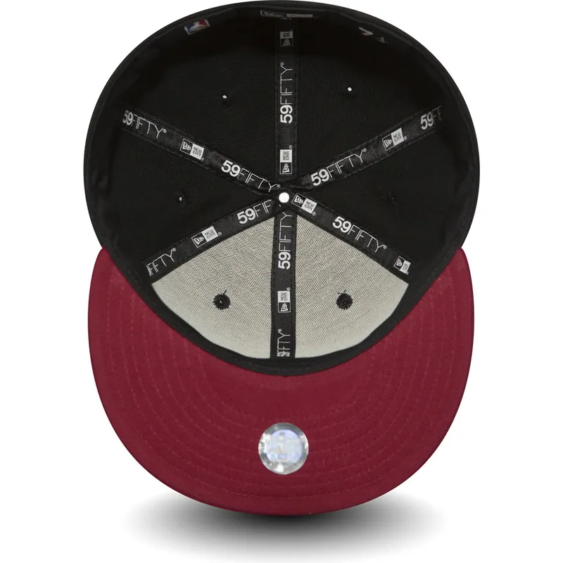 czarna-dopasowana-czapka-z-daszkiem-59fifty-essential-miami-heat-nba-marki-new-era