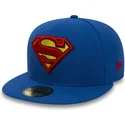cappello-piatto-blu-chiuso-59fifty-superman-character-essential-warner-bros-di-new-era