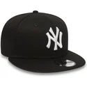 cappellino-nero-a-visiera-piatta-regolabile-9fifty-white-on-black-dei-new-york-yankees-mlb-di-new-era