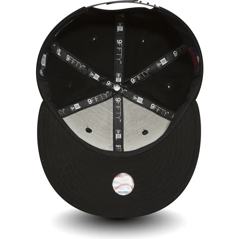 czarna-plaska-regulowana-czapka-9fifty-white-on-black-new-york-yankees-mlb-od-new-era