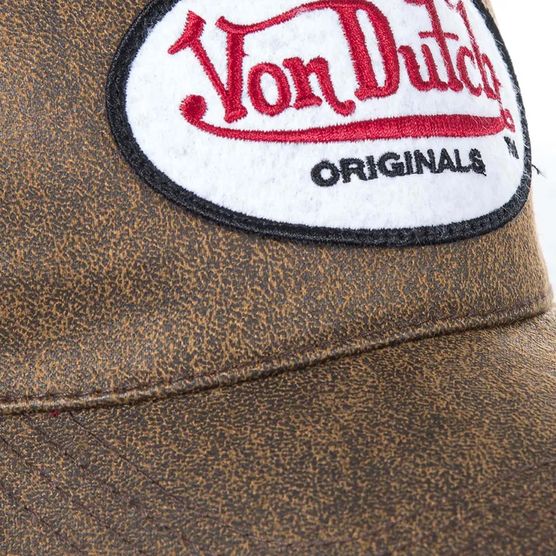 cappelli-curva-marrone-snapback-di-von-dutch