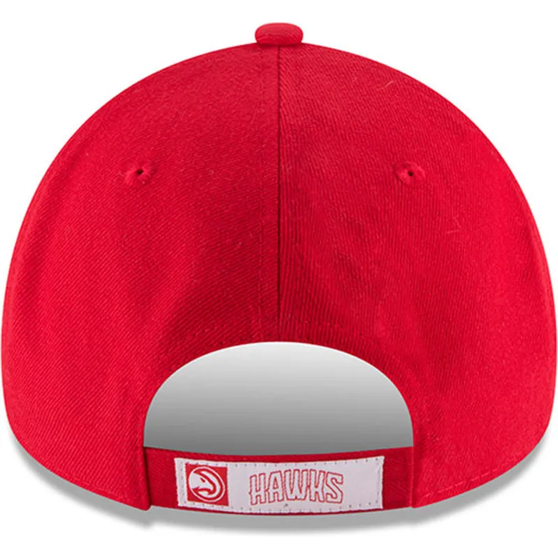 mutzen-gebogen-rot-verstellbares-band-9forty-the-league-der-atlanta-hawks-nba-von-new-era