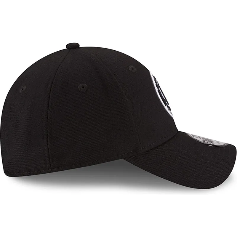 cappelli-curva-nero-cinghia-regolabile-9forty-the-league-dei-brooklyn-nets-nba-di-new-era