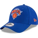justerbar-bla-kurvet-kasket-9forty-the-league-fra-new-york-knicks-nba-fra-new-era