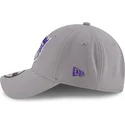 cappelli-curva-grigio-cinghia-regolabile-9forty-the-league-dei-sacramento-kings-nba-di-new-era