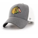 cappellino-curvo-grigio-chicago-blackhawks-nhl-mvp-haskell-di-47-brand