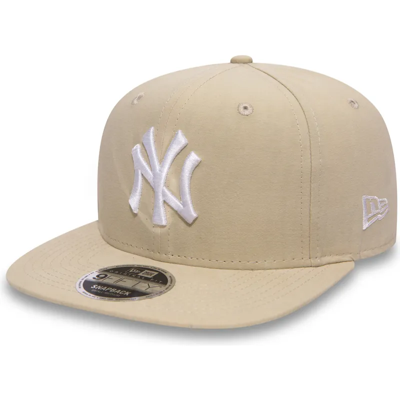 cappelli-piatta-rosa-snapback-9fifty-lightweight-essential-dei-new-york-yankees-mlb-di-new-era