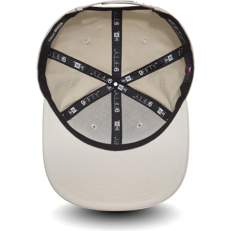 cappelli-piatta-rosa-snapback-9fifty-lightweight-essential-dei-new-york-yankees-mlb-di-new-era