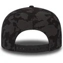 cappelli-piatta-nero-snapback-9fifty-night-time-reflective-dei-new-york-yankees-mlb-di-new-era