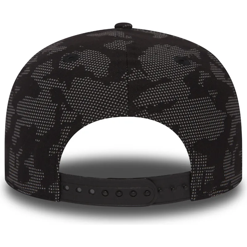 cappelli-piatta-nero-snapback-9fifty-night-time-reflective-dei-new-york-yankees-mlb-di-new-era