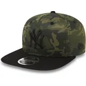 cappello-snapback-piatto-camouflage-con-logo-e-visiera-nera-9fifty-mesh-overlay-dei-new-york-yankees-mlb-di-new-era