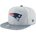 mutzen-flach-grau-snapback-9fifty-sideline-der-new-england-patriots-nfl-von-new-era