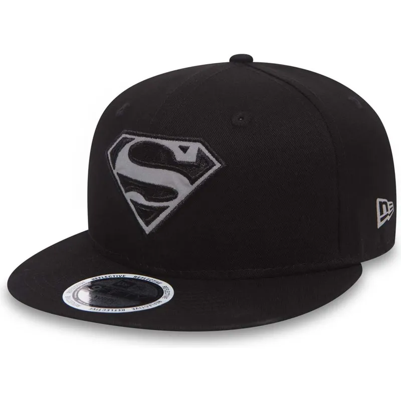 cappelli-piatta-nero-snapback-per-bambino-9fifty-reflect-dei-superman-warner-bros-di-new-era