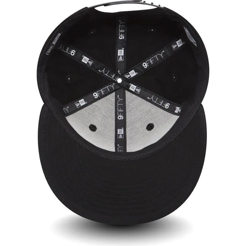 mutzen-flach-schwarz-snapback-fur-kinder-9fifty-reflect-der-superman-warner-bros-von-new-era mutzen-flach-schwarz-snapback-fur-kinder-9fifty-reflect-der-superman-warner-bros-von-new-era
