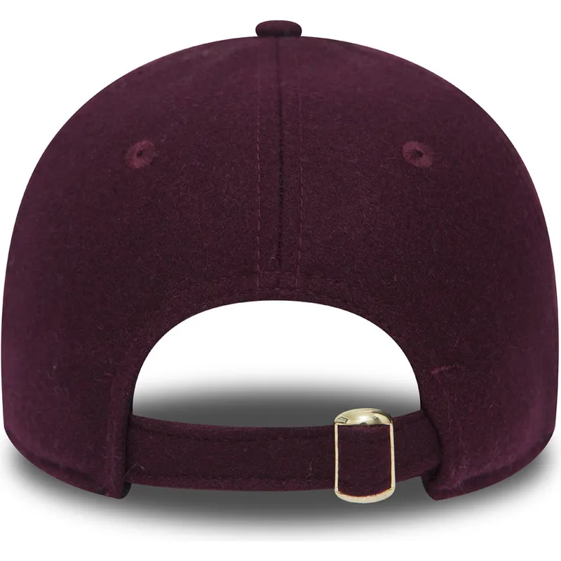 cappelli-curva-rosso-cinghia-regolabile-granate-oro-9forty-melton-dei-new-york-yankees-mlb-di-new-era