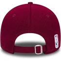 cappellino-curvo-rosso-e-blu-regolabile-9forty-mesh-cleveland-cavaliers-nba-di-new-era