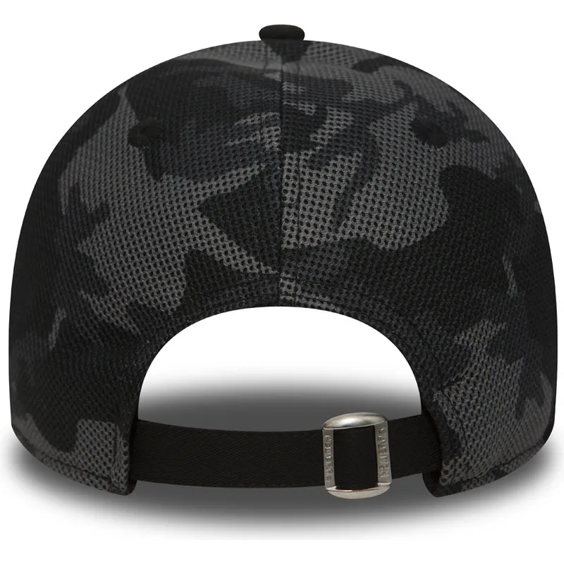 cappelli-curva-mimetizzazione-cinghia-regolabile-9forty-mesh-overlay-dei-las-vegas-raiders-nfl-di-new-era cappelli-curva-mimetizzazione-cinghia-regolabile-9forty-mesh-overlay-dei-las-vegas-raiders-nfl-di-new-era