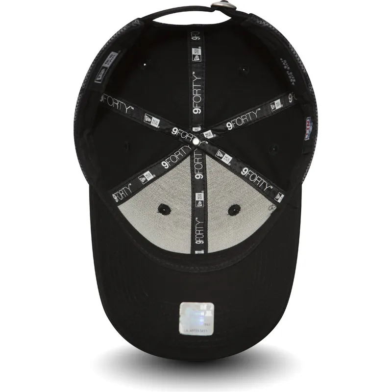 cappelli-curva-mimetizzazione-cinghia-regolabile-9forty-mesh-overlay-dei-las-vegas-raiders-nfl-di-new-era cappelli-curva-mimetizzazione-cinghia-regolabile-9forty-mesh-overlay-dei-las-vegas-raiders-nfl-di-new-era