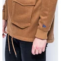 sweatshirt-mit-kapuze-braun-der-sudadera-con-capucha-marron-pullover-hoody-premium-classics-von-new-era