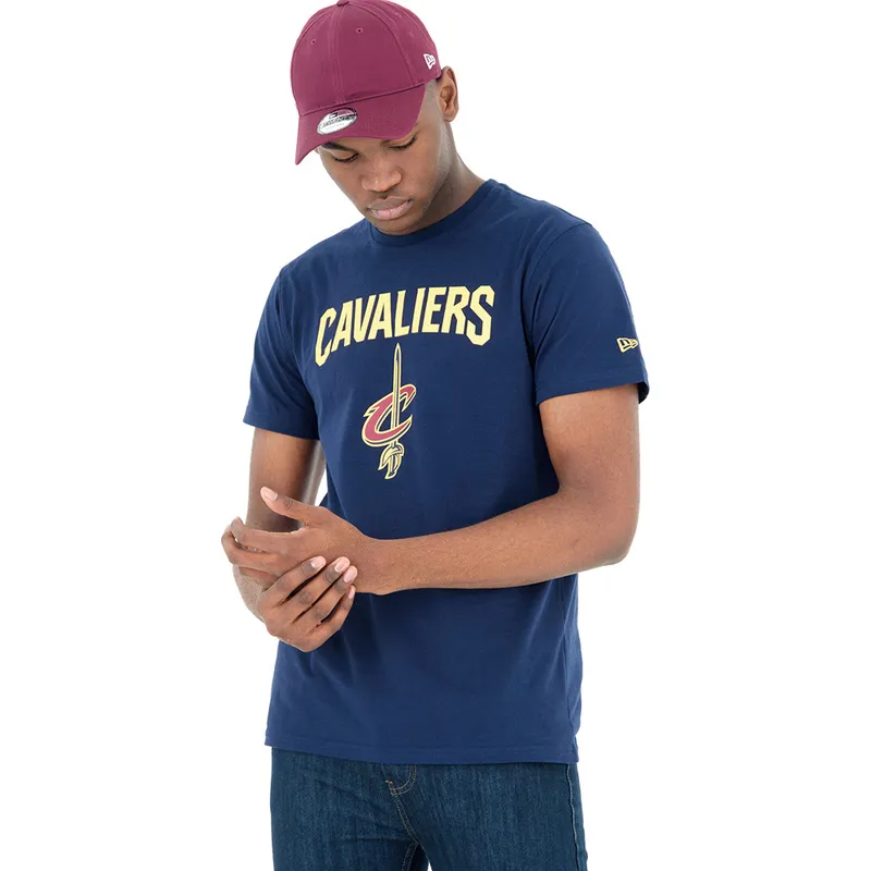 t-shirt-kurzarm-blau-der-cleveland-cavaliers-nba-von-new-era