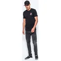 t-shirt-kurzarm-schwarz-helmet-der-tampa-bay-buccaneers-nfl-von-new-era