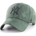 cappellino-curvo-mimetico-verde-new-york-yankees-mlb-clean-up-jigsaw-di-47-brand