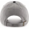 cappellino-grigio-con-visiera-curva-e-logo-nero-dei-new-york-yankees-mlb-clean-up-two-tone-di-47-brand