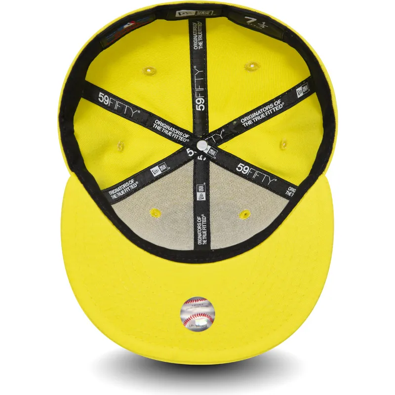 cappelli-piatta-giallo-regolato-59fifty-essential-dei-new-york-yankees-mlb-di-new-era