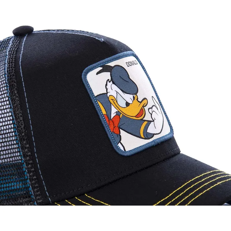 cappelli-curva-nero-snapback-paperino-disney-di-capslab cappelli-curva-nero-snapback-paperino-disney-di-capslab