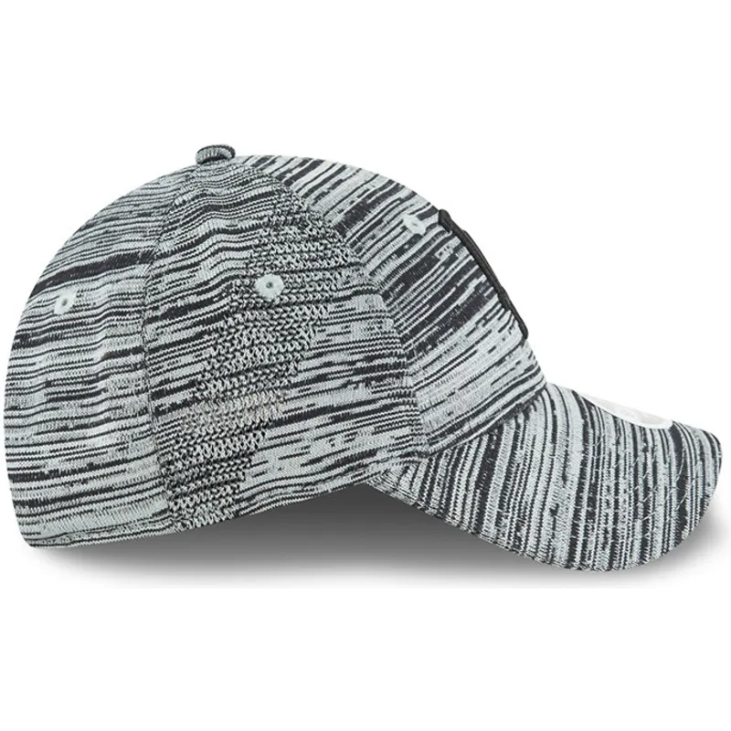 cappelli-curva-grigio-cinghia-regolabile-negro-9forty-engineered-fit-dei-los-angeles-dodgers-mlb-di-new-era