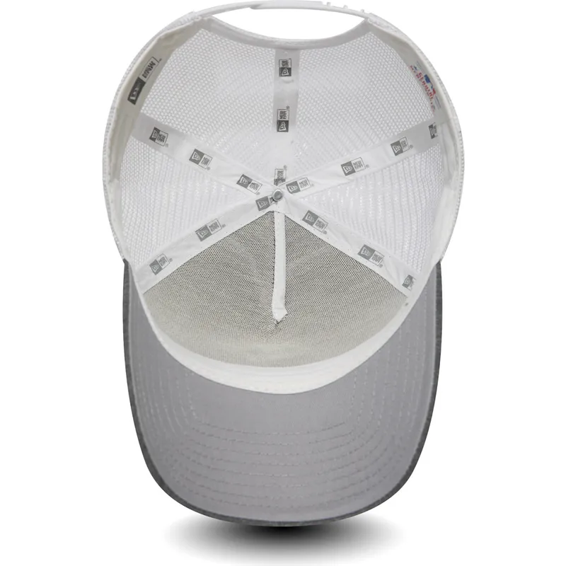 cappelli-curva-grigio-snapback-marron-9forty-essential-jersey-dei-new-york-yankees-mlb-di-new-era